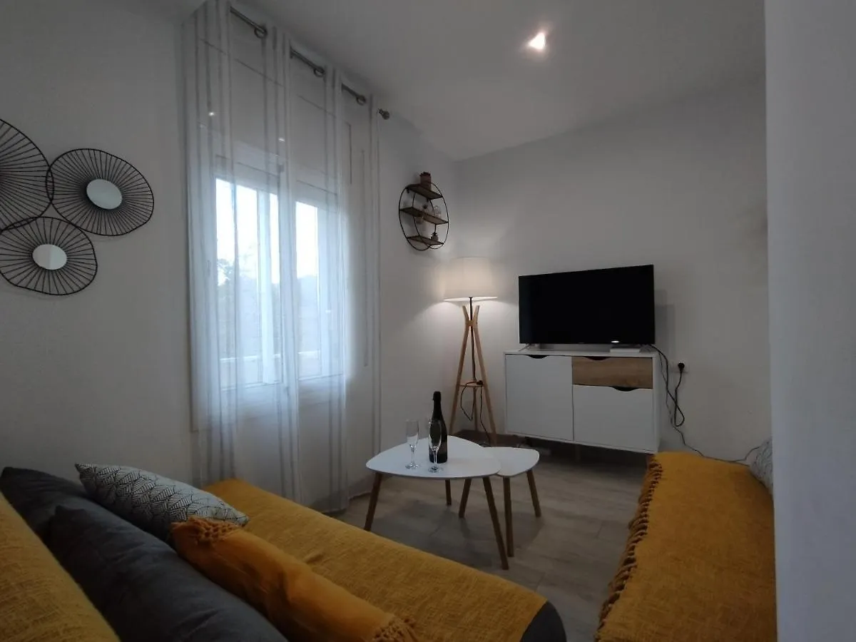 Apartamento Rodhes Playa 2-A5 Roses