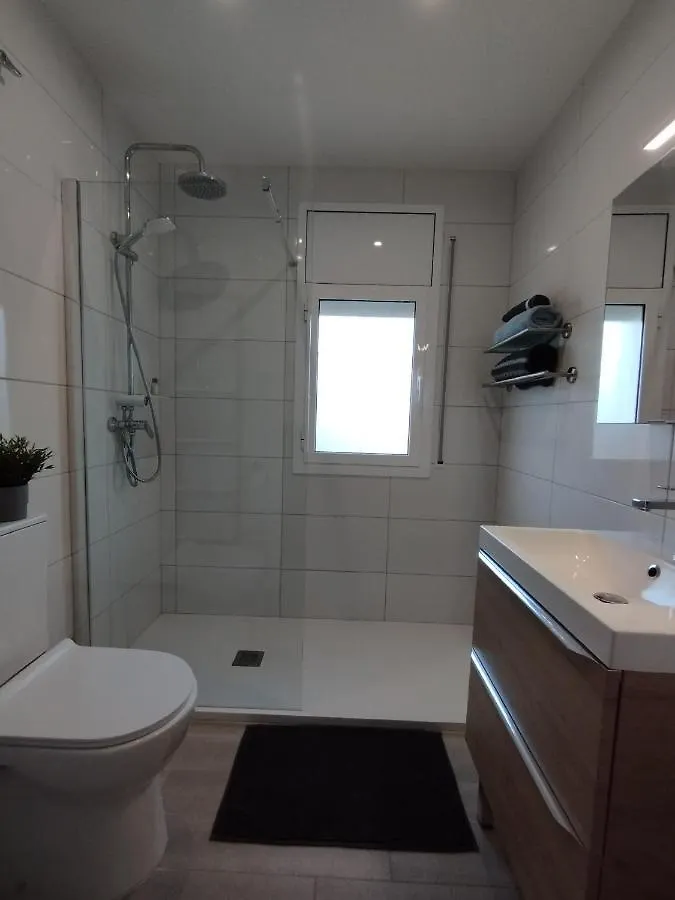 Apartamento Rodhes Playa 2-A5 Roses